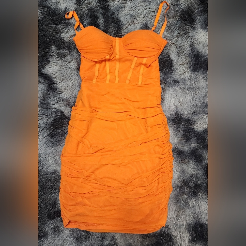 Ruched detailed mesh bustier dress.